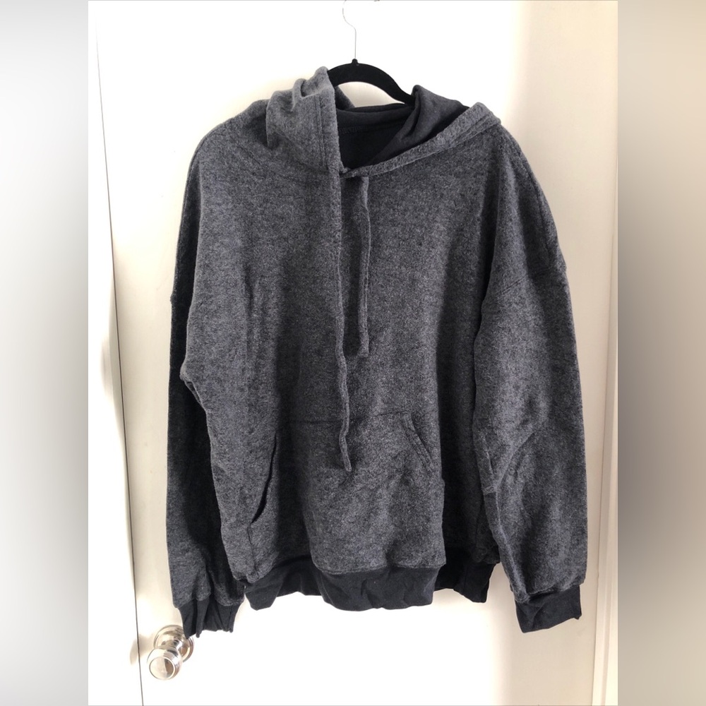 Bella + Canvas Fleece Sweatshirt size medium